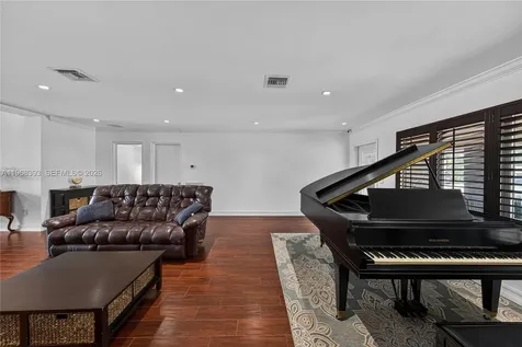 291 SE 5th Terrace Pompano Beach FL 33060