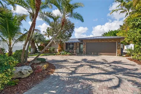 291 SE 5th Terrace Pompano Beach FL 33060