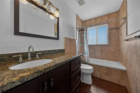 291 SE 5th Terrace Pompano Beach FL 33060
