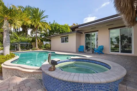 291 SE 5th Terrace Pompano Beach FL 33060
