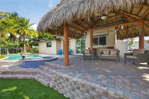 291 SE 5th Terrace Pompano Beach FL 33060