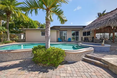 291 SE 5th Terrace Pompano Beach FL 33060