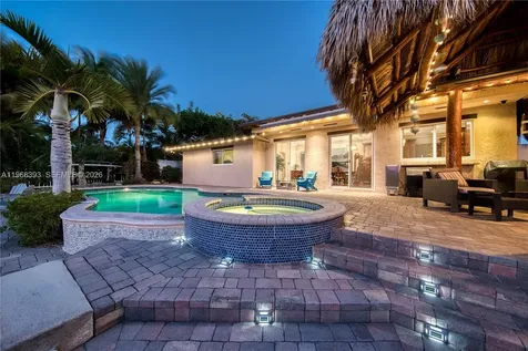291 SE 5th Terrace Pompano Beach FL 33060