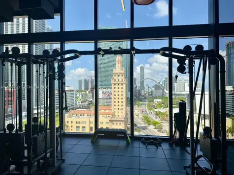 398 NE 5th Street Miami FL 33132