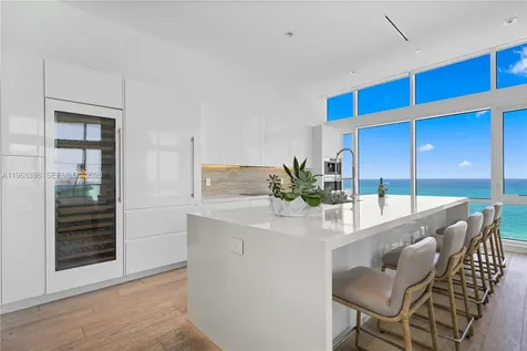 102 24th Street Miami Beach FL 33139