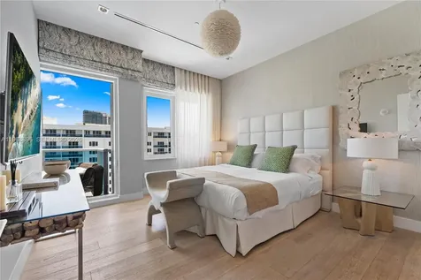 102 24th Street Miami Beach FL 33139