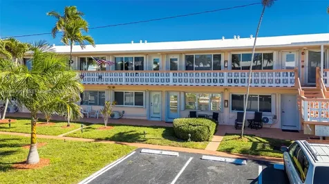 901 SW 11th Avenue Hallandale Beach FL 33009