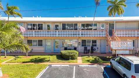 901 SW 11th Avenue Hallandale Beach FL 33009