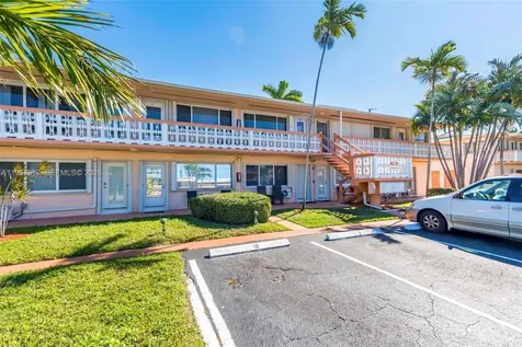 901 SW 11th Avenue Hallandale Beach FL 33009