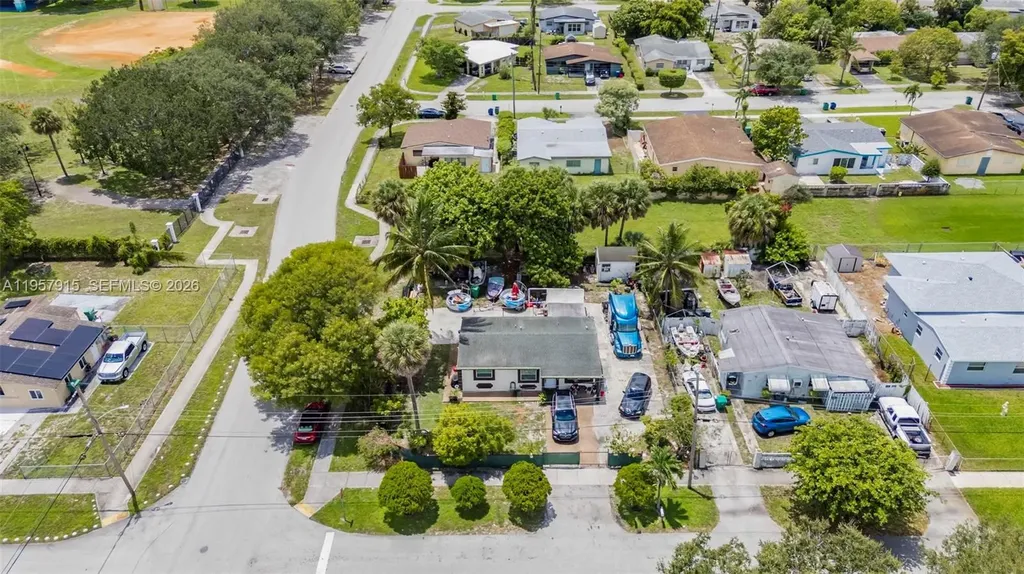 901 NW 34th Terrace Lauderhill FL 33311