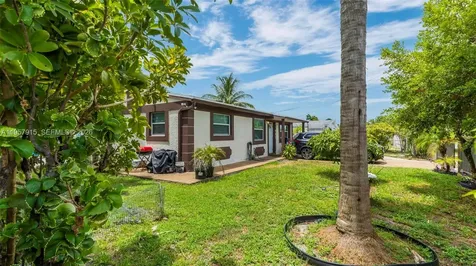 901 NW 34th Terrace Lauderhill FL 33311