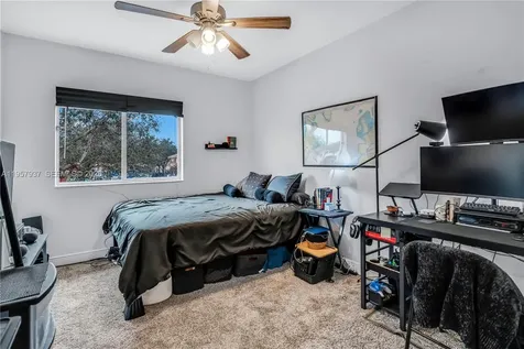 7401 Palomino Drive Davie FL 33024
