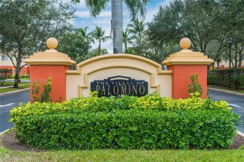 7401 Palomino Drive Davie FL 33024