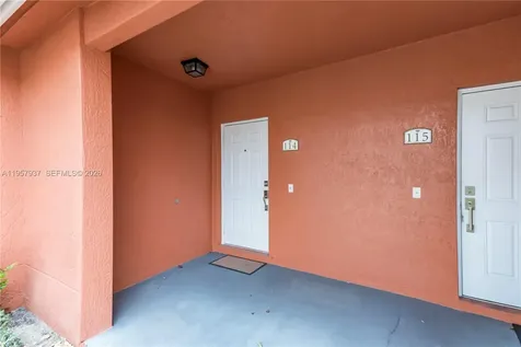 7401 Palomino Drive Davie FL 33024