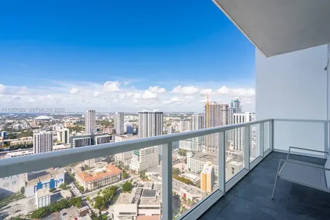 253 NE 2nd Street Miami FL 33132