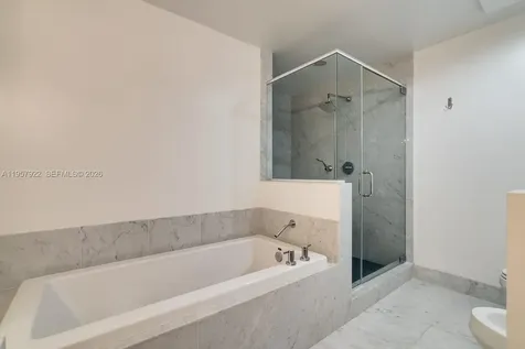 253 NE 2nd Street Miami FL 33132