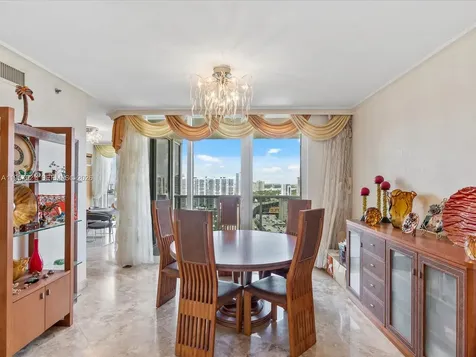 19111 Collins Avenue Sunny Isles Beach FL 33160