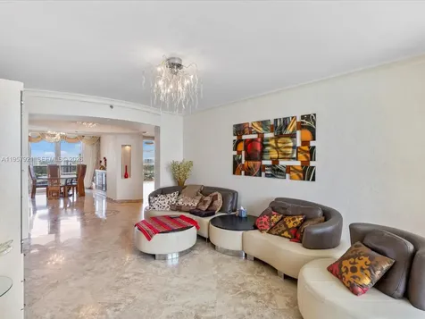 19111 Collins Avenue Sunny Isles Beach FL 33160