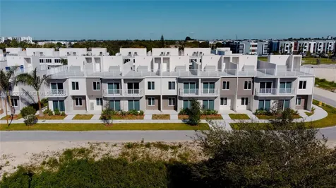 13828 SW 262nd Street Homestead FL 33032