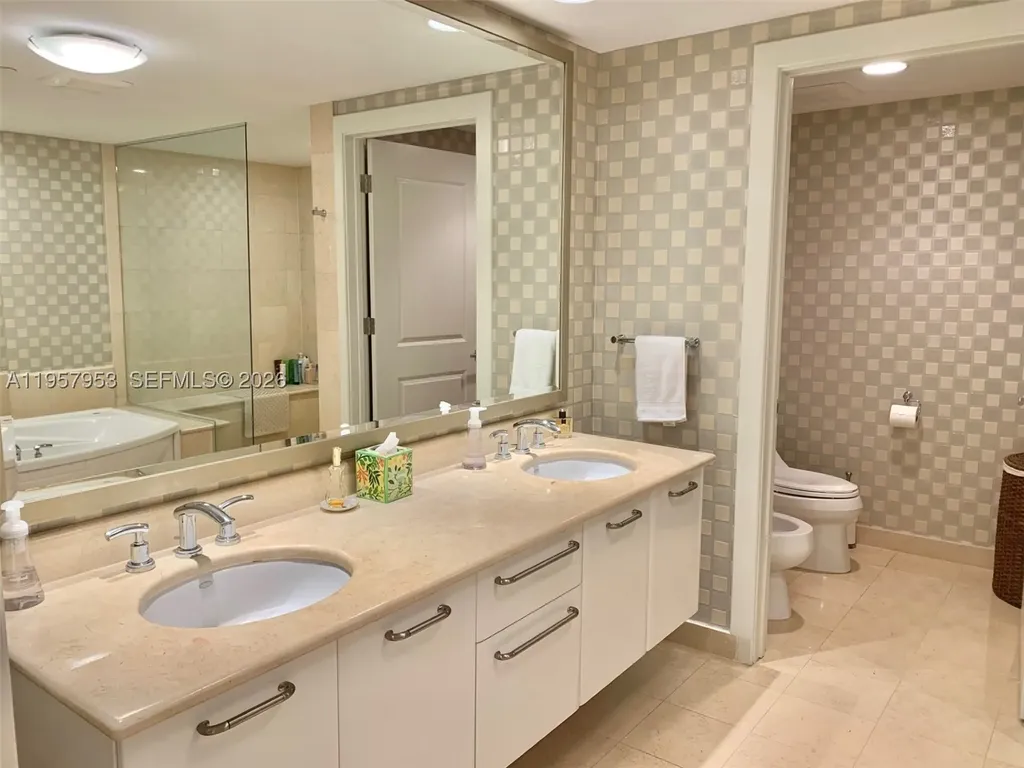 3101 S Ocean Drive Hollywood FL 33019