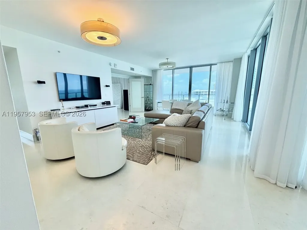 3101 S Ocean Drive Hollywood FL 33019