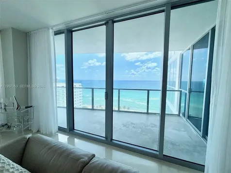 3101 S Ocean Drive Hollywood FL 33019