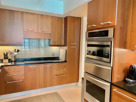 3101 S Ocean Drive Hollywood FL 33019