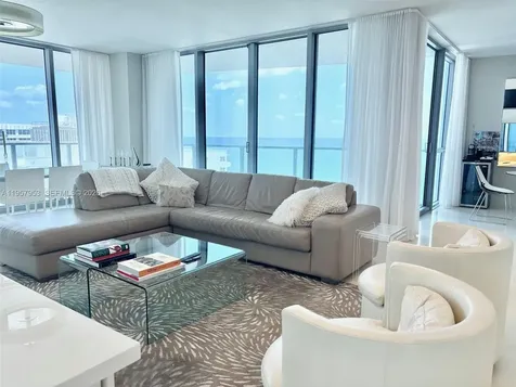 3101 S Ocean Drive Hollywood FL 33019