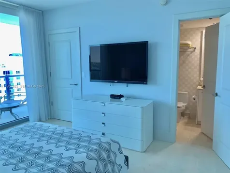 3101 S Ocean Drive Hollywood FL 33019