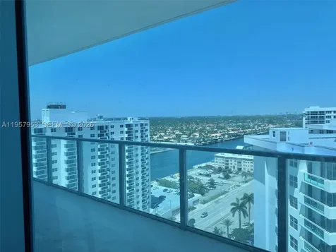 3101 S Ocean Drive Hollywood FL 33019