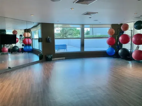 3101 S Ocean Drive Hollywood FL 33019