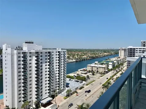 3101 S Ocean Drive Hollywood FL 33019