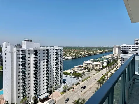 3101 S Ocean Drive Hollywood FL 33019
