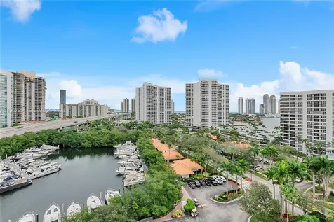 3500 Mystic Pointe Drive Aventura FL 33180