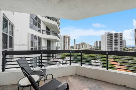 3500 Mystic Pointe Drive Aventura FL 33180