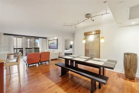 3500 Mystic Pointe Drive Aventura FL 33180