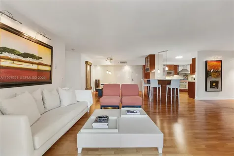 3500 Mystic Pointe Drive Aventura FL 33180