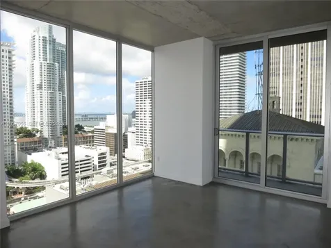 151 SE 1 Street Miami FL 33131