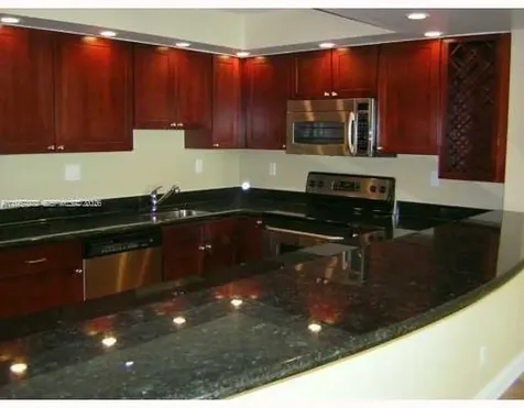19390 Collins Avenue Sunny Isles Beach FL 33160
