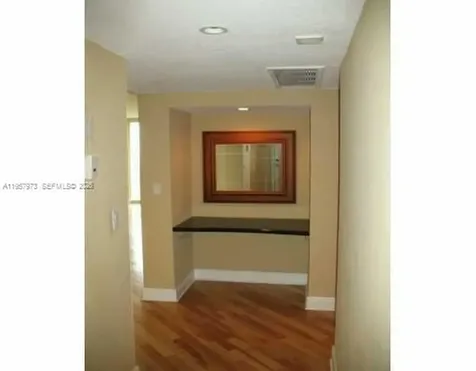 19390 Collins Avenue Sunny Isles Beach FL 33160