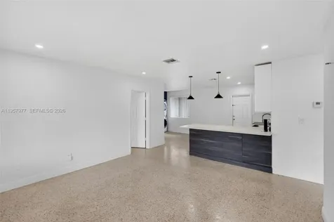 4727 NW 4th Street Miami FL 33126