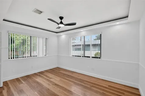 4727 NW 4th Street Miami FL 33126