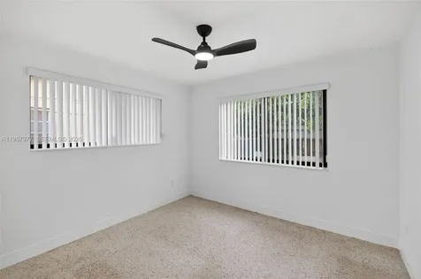 4727 NW 4th Street Miami FL 33126