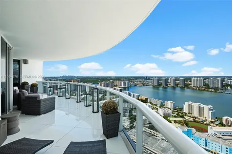 18201 Collins Avenue Sunny Isles Beach FL 33160