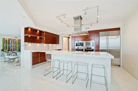 18201 Collins Avenue Sunny Isles Beach FL 33160