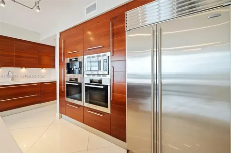 18201 Collins Avenue Sunny Isles Beach FL 33160