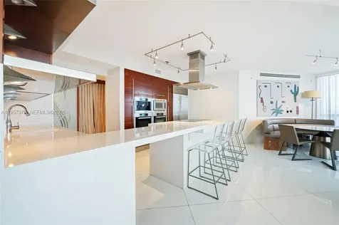 18201 Collins Avenue Sunny Isles Beach FL 33160