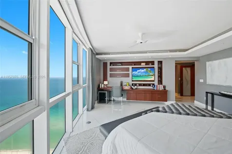 18201 Collins Avenue Sunny Isles Beach FL 33160