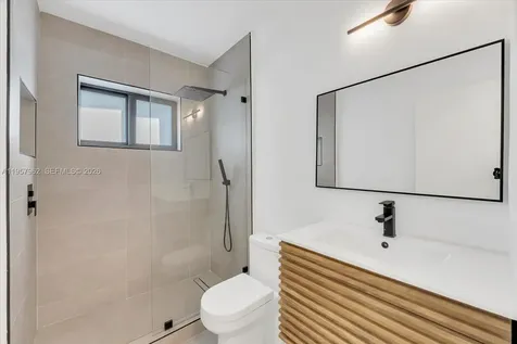 7132 SW 65th Avenue South Miami FL 33143