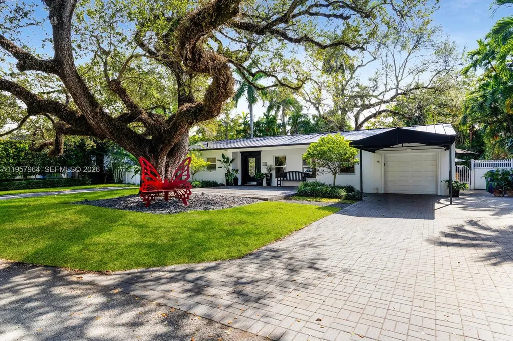 5100 SW 75th Street Miami FL 33143